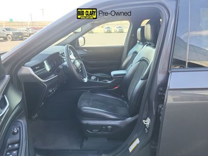 Used 2024 Jeep Grand Cherokee Altitude