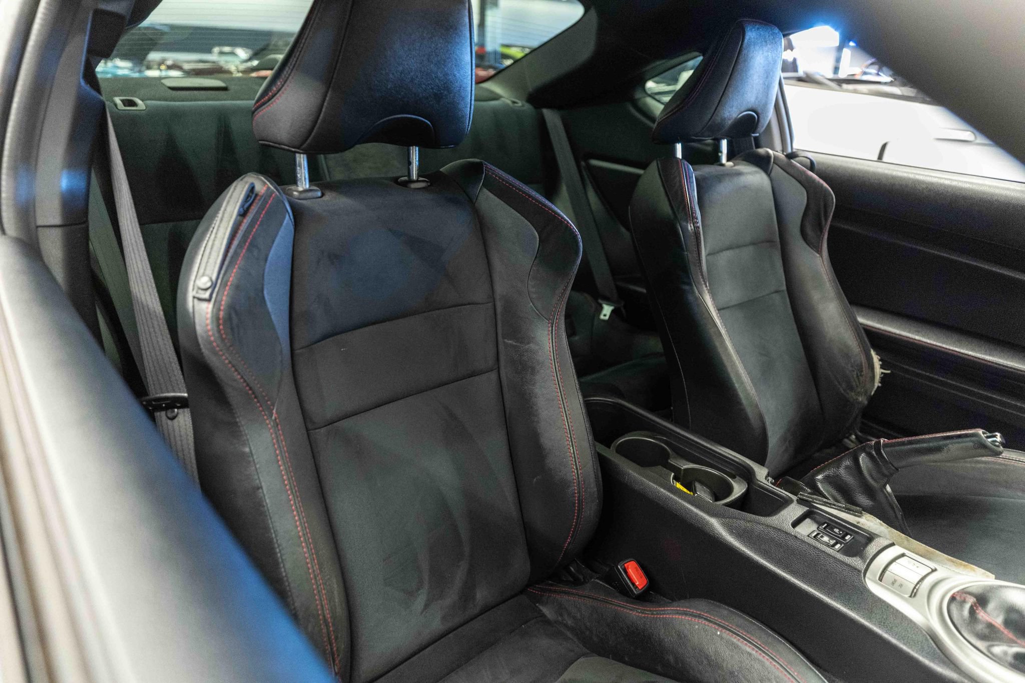 Used 2014 Subaru BRZ Limited w/ Popular Package #1B RWD image 13