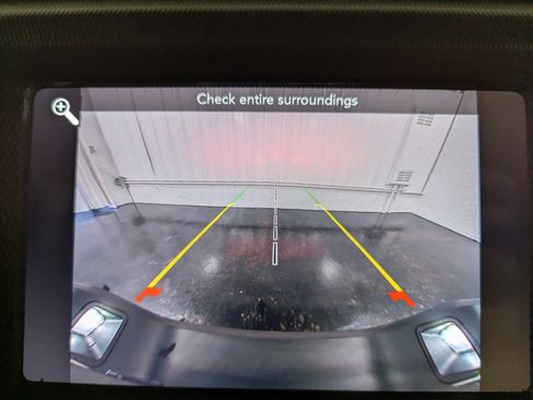 Used 2021 Jeep Gladiator Sport image 25