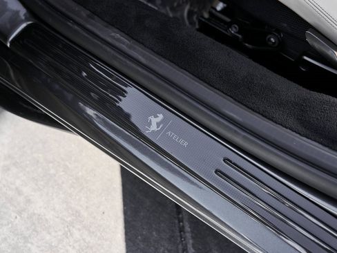 Used 2022 Ferrari F8 Tributo image 47