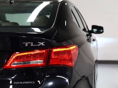 Used 2019 Acura TLX V6 SH-AWD w/ Technology Pkg image 14