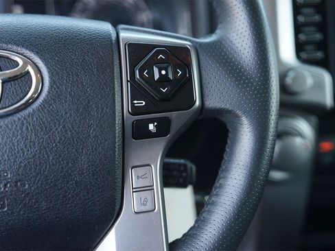 Used 2021 Toyota 4Runner SR5 RWD image 23