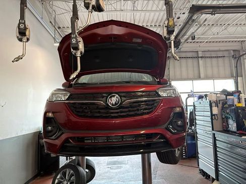 Used 2023 Buick Encore GX Select w/ Sport Touring Package FWD image 1