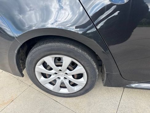 Used 2022 Toyota Corolla LE FWD image 10