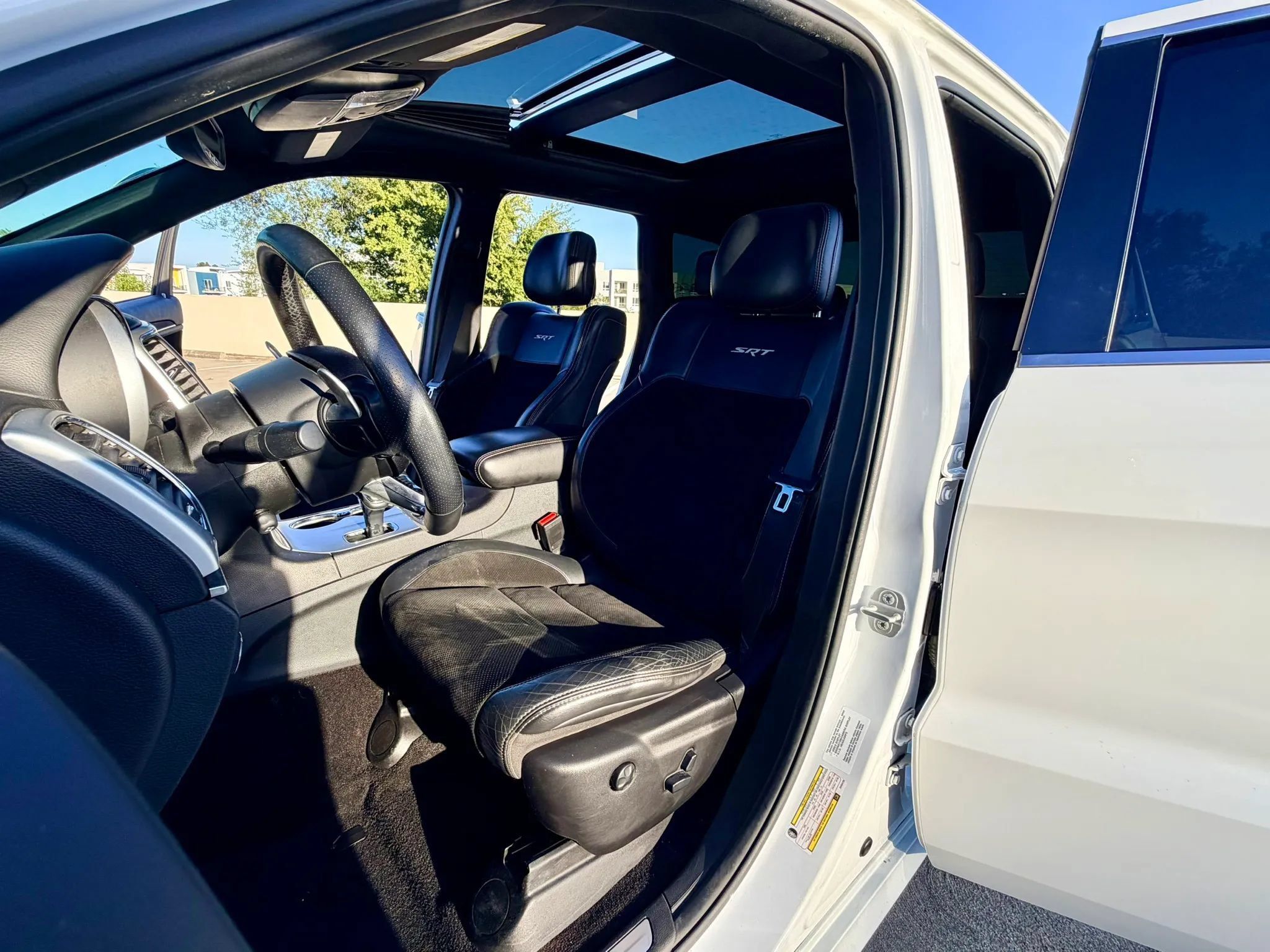 Used 2014 Jeep Grand Cherokee SRT w/ Trailer Tow Group IV AWD/4WD image 33