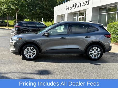 Used 2025 Ford Escape Active AWD/4WD image 4