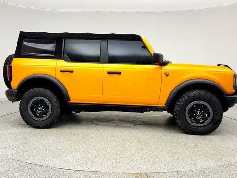 Used 2021 Ford Bronco Badlands AWD/4WD image 4