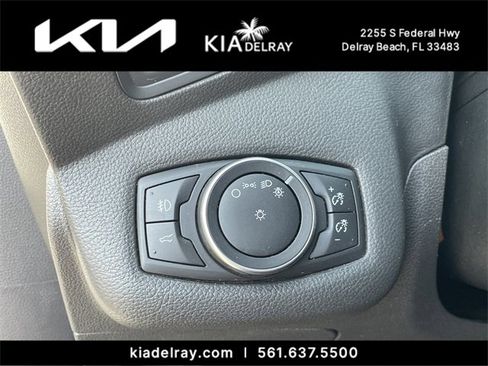 Used 2017 Ford Escape SE image 24