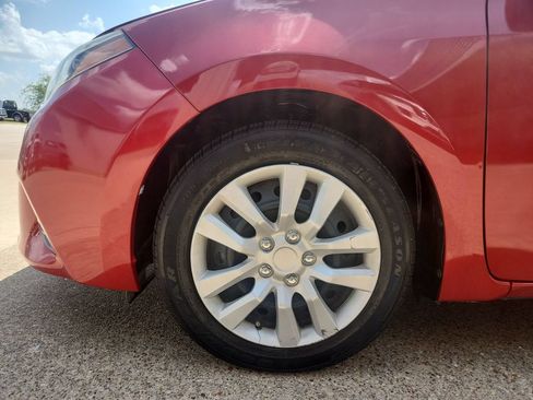 Used 2016 Toyota Corolla LE FWD image 14