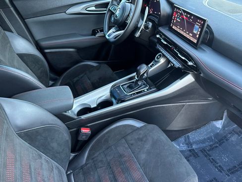 Used 2024 Dodge Hornet R/T image 15