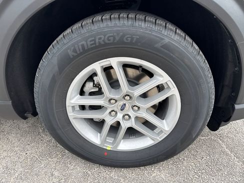 New 2026 Ford Explorer Active image 11