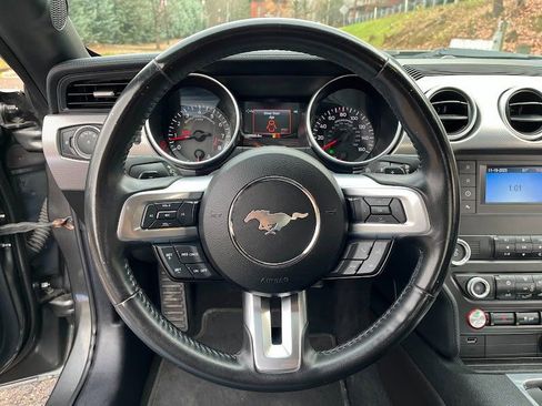 Used 2019 Ford Mustang GT image 14