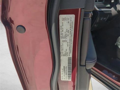 New 2025 Jeep Grand Cherokee Altitude image 19