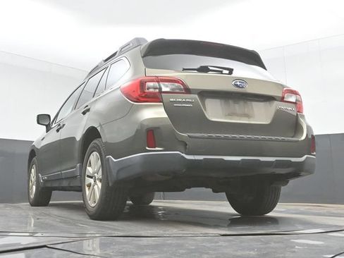 Used 2015 Subaru Outback 2.5i Premium AWD/4WD image 33