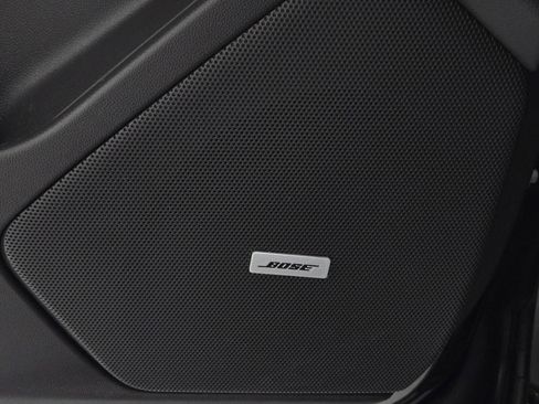 Used 2023 Cadillac XT6 Sport w/ LPO, ONYX Package image 25