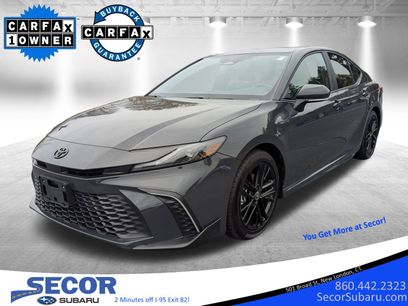 Used 2025 Toyota Camry SE w/ Convenience Package