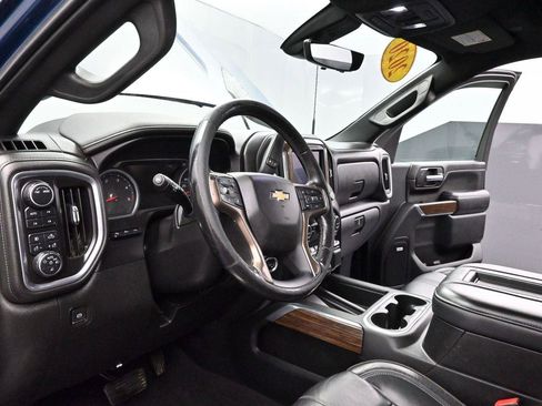 Used 2020 Chevrolet Silverado 3500 High Country AWD/4WD image 15