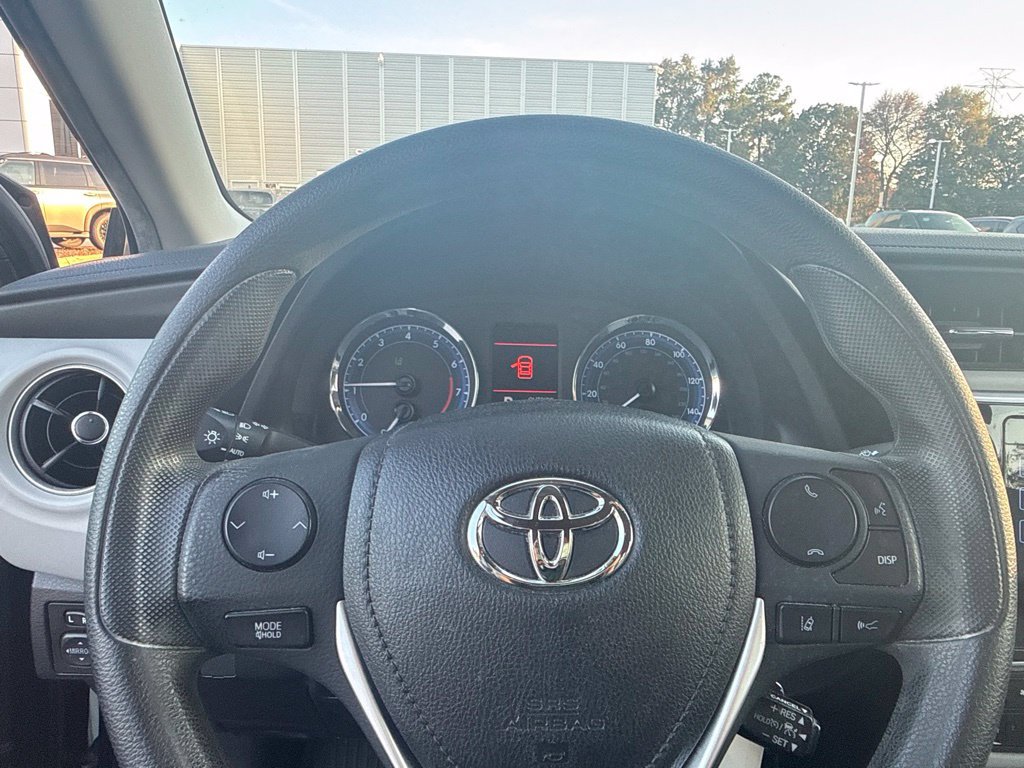 Used 2019 Toyota Corolla LE FWD image 8