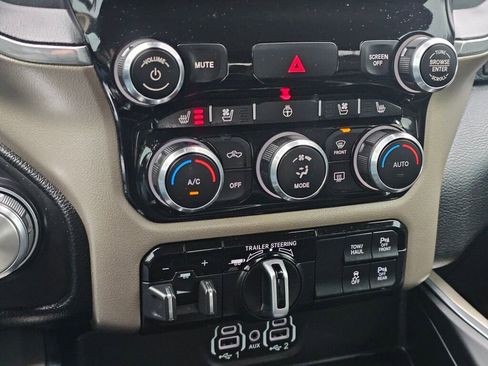 Used 2021 RAM 1500 Laramie image 23