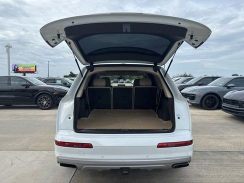 Used 2018 Audi Q7 2.0T Premium Plus AWD/4WD image 9