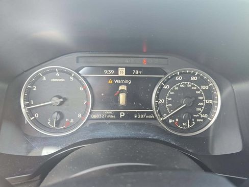 Used 2023 Mitsubishi Outlander SE AWD/4WD image 3