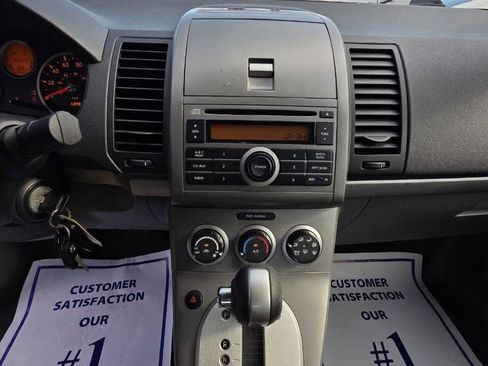 Used 2009 Nissan Sentra 2.0 FWD image 19