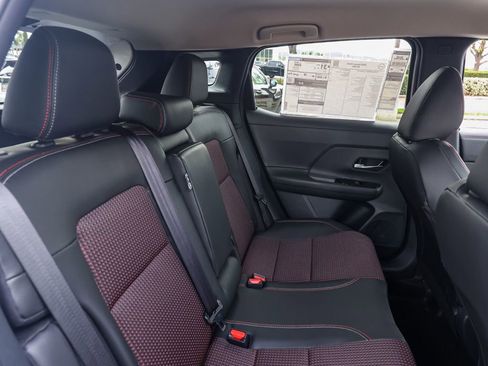 New 2026 Nissan Kicks SR image 18