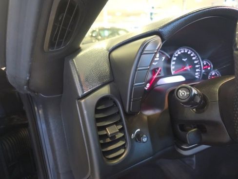 Used 2010 Chevrolet Corvette Base image 14