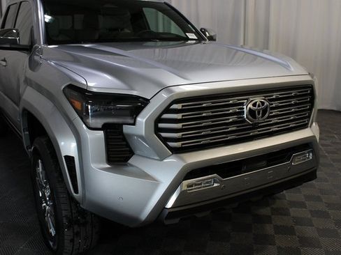 Used 2024 Toyota Tacoma Limited image 31