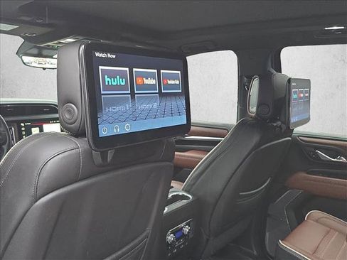 Used 2023 GMC Yukon XL Denali Ultimate image 15