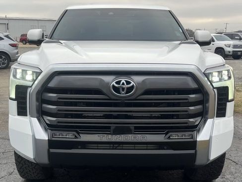 Used 2024 Toyota Tundra Limited image 3