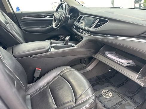 Used 2019 Buick Enclave Avenir w/ Avenir Technology Package AWD/4WD image 41