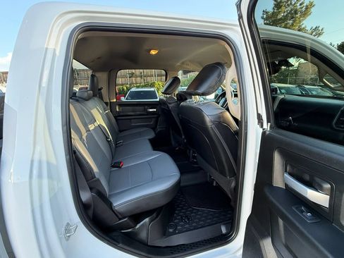 Used 2019 RAM 2500 Tradesman w/ Safety Group AWD/4WD image 17