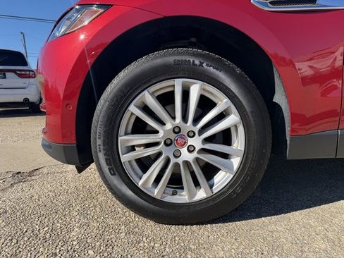 Used 2020 Jaguar F-PACE Prestige image 13