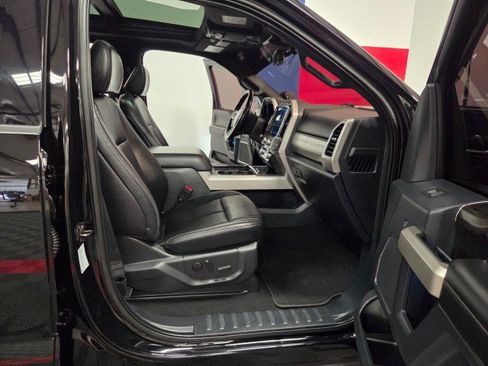 Used 2022 Ford F350 Lariat w/ Lariat Ultimate Package image 8