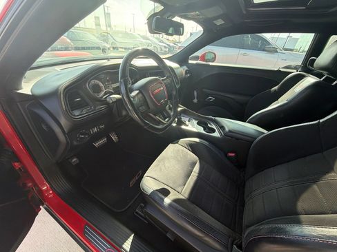 Used 2020 Dodge Challenger R/T Scat Pack RWD image 15