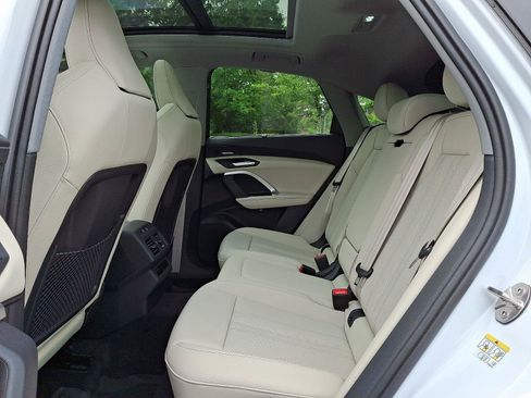 New 2026 Audi Q5 Premium Plus AWD/4WD image 8