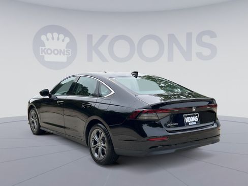 Used 2024 Honda Accord EX image 4