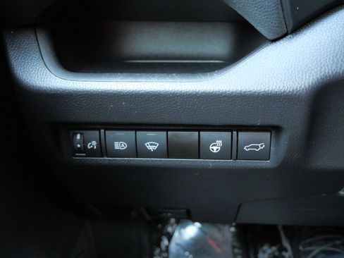 Certified 2022 Toyota RAV4 TRD Off-Road image 27