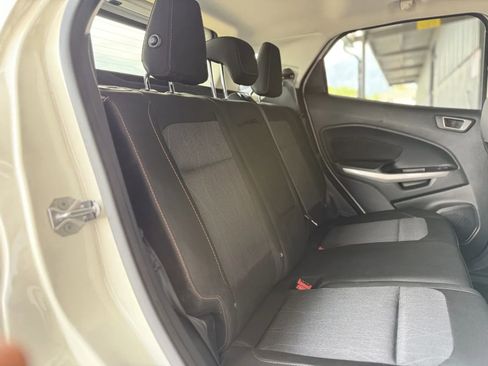 Used 2020 Ford EcoSport SE image 16