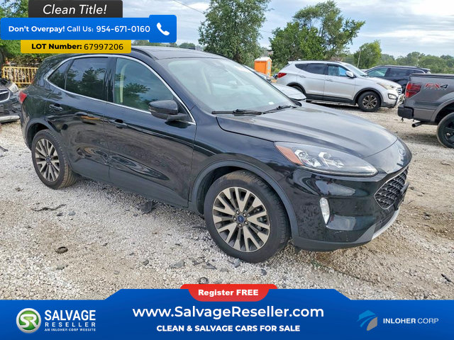 Used 2020 Ford Escape Titanium w/ Titanium Premium Package 2.0 AWD/4WD image 5