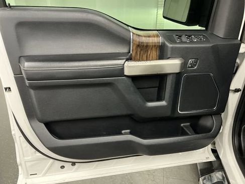 Used 2020 Ford F150 Lariat w/ Equipment Group 502A Luxury AWD/4WD image 23