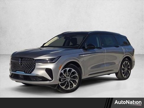 New 2026 Lincoln Nautilus Reserve image 1