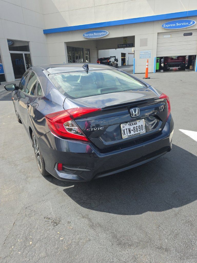 Used 2018 Honda Civic EX-T image 7