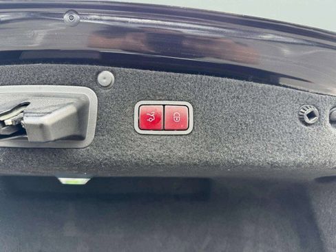 Used 2015 Mercedes-Benz S 550 4MATIC Sedan image 49