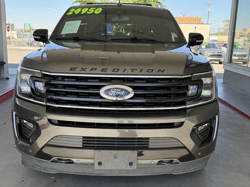 Used 2021 Ford Expedition Max Limited AWD/4WD image 6