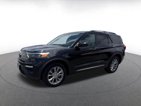 Used 2024 Ford Explorer Limited AWD/4WD image 8