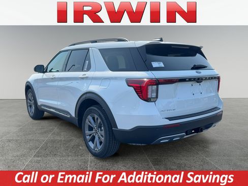 New 2025 Ford Explorer Active w/ Active Comfort Package image 3