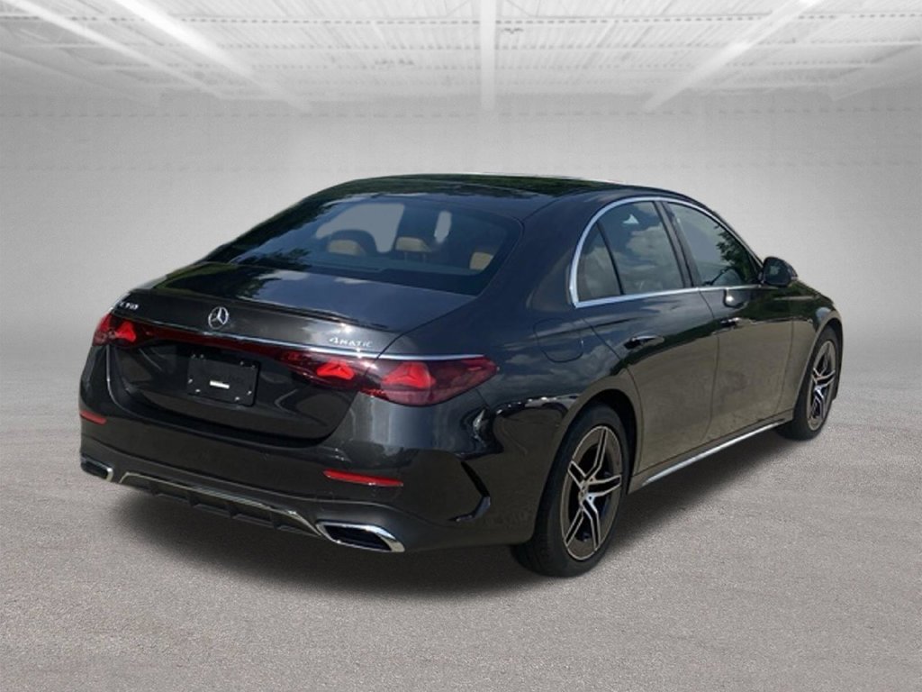 Used 2026 Mercedes-Benz E 350 4MATIC Sedan image 5
