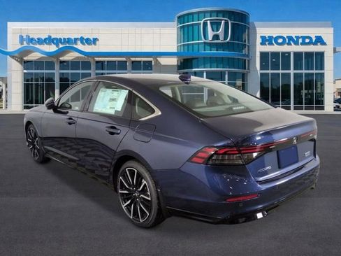 New 2026 Honda Accord Touring image 5